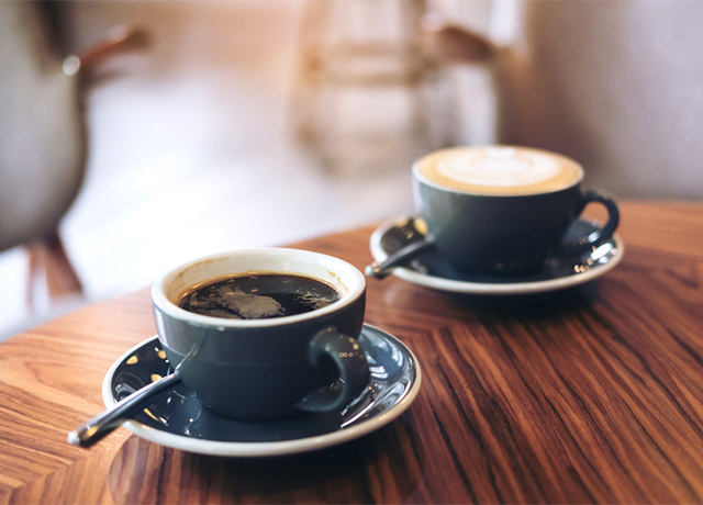 المقاهي والمطاعم